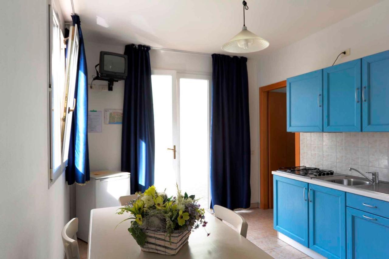 Camping Bella Italia in Peschiera del Garda - Gardasee Appartement Buitenkant foto